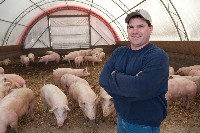 hoop barn